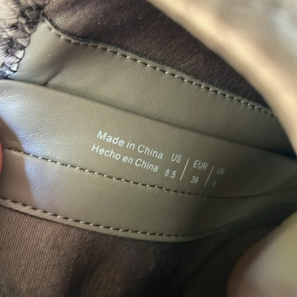 Aldo Loviren Snake Print Booties Size 8.5 - Picture 8 of 13